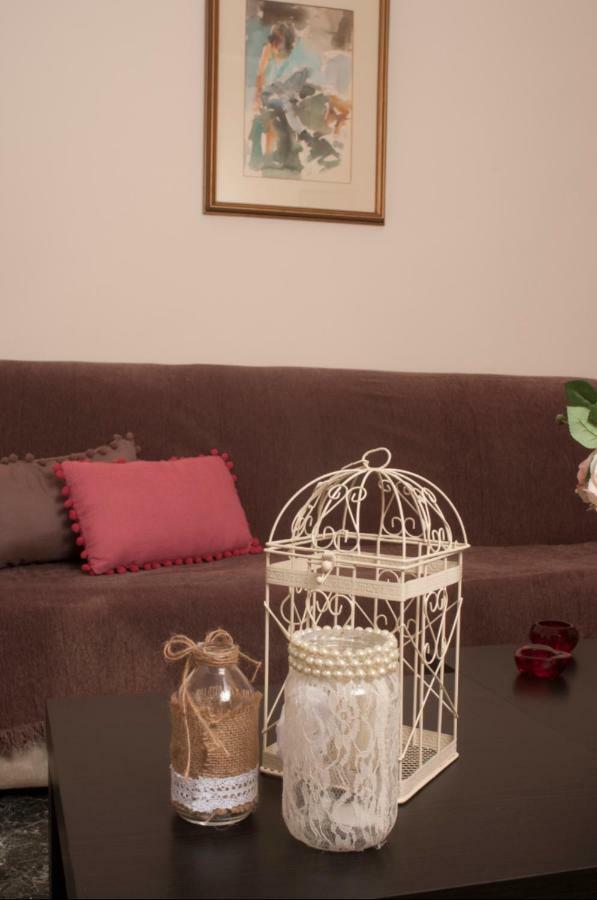 Ferienwohnung Relaxing Appt. Into The Heart Of Historical Center Kalamata Exterior foto
